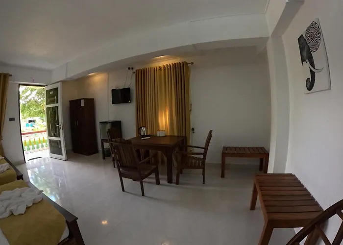 Spice Village Hotel & Restaurant