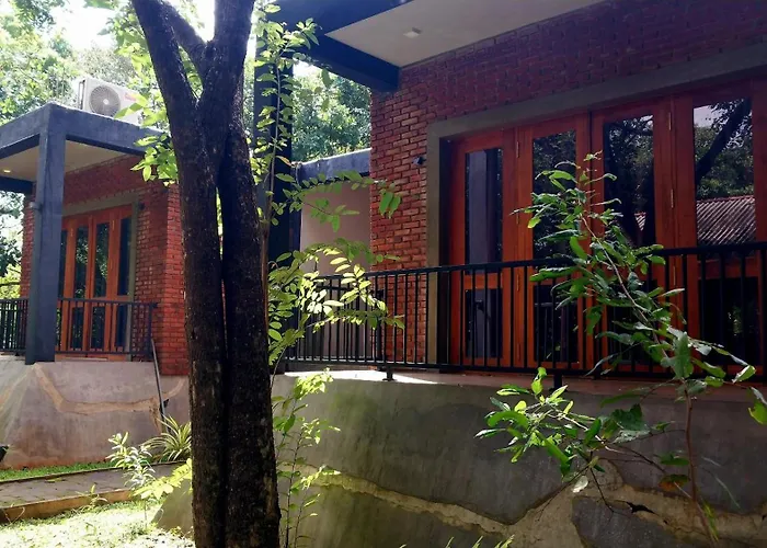 Lina Hotel